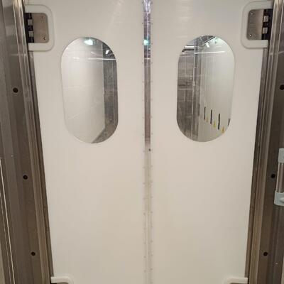 Пластиковые маятниковые двери МД (Пст-fix90)