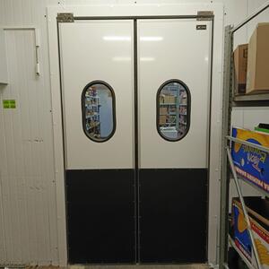 Двери для продовольственных магазинов и супермаркетов